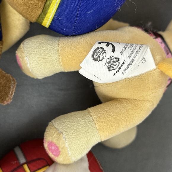 Spin Master Paw Patrol Plush Lot Rubble Chase Skye Marshal 2013+ Floppy Leg - Picture 8 of 8